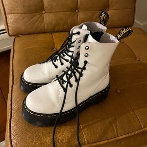 Dr. Martens white leather platform boots size 7